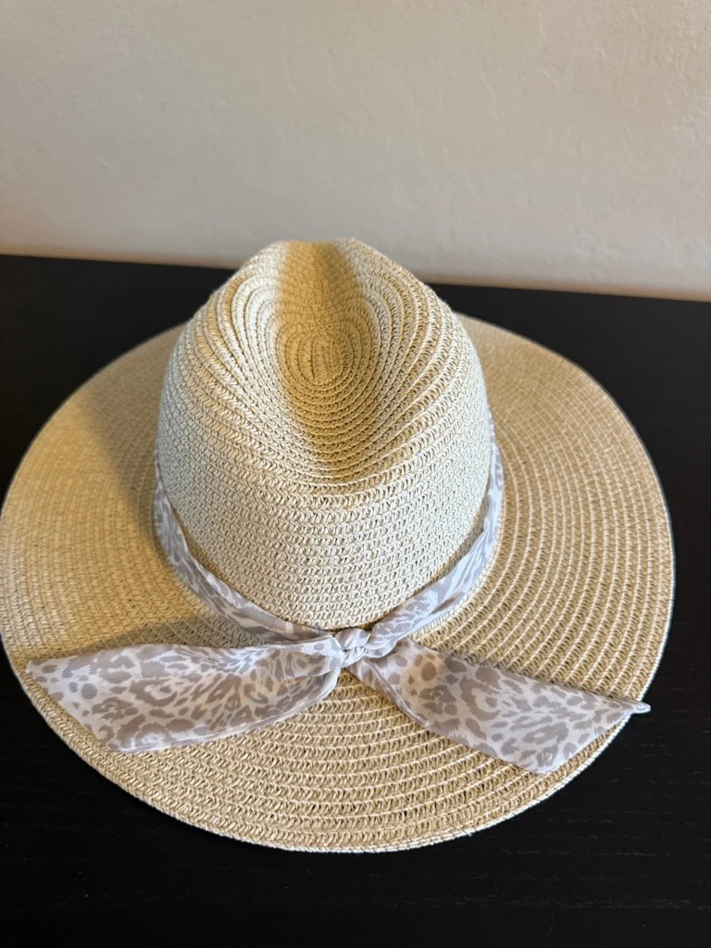 Vince Camuto Women’s Natural Sun Hat Animal Print Scarf Band NEW